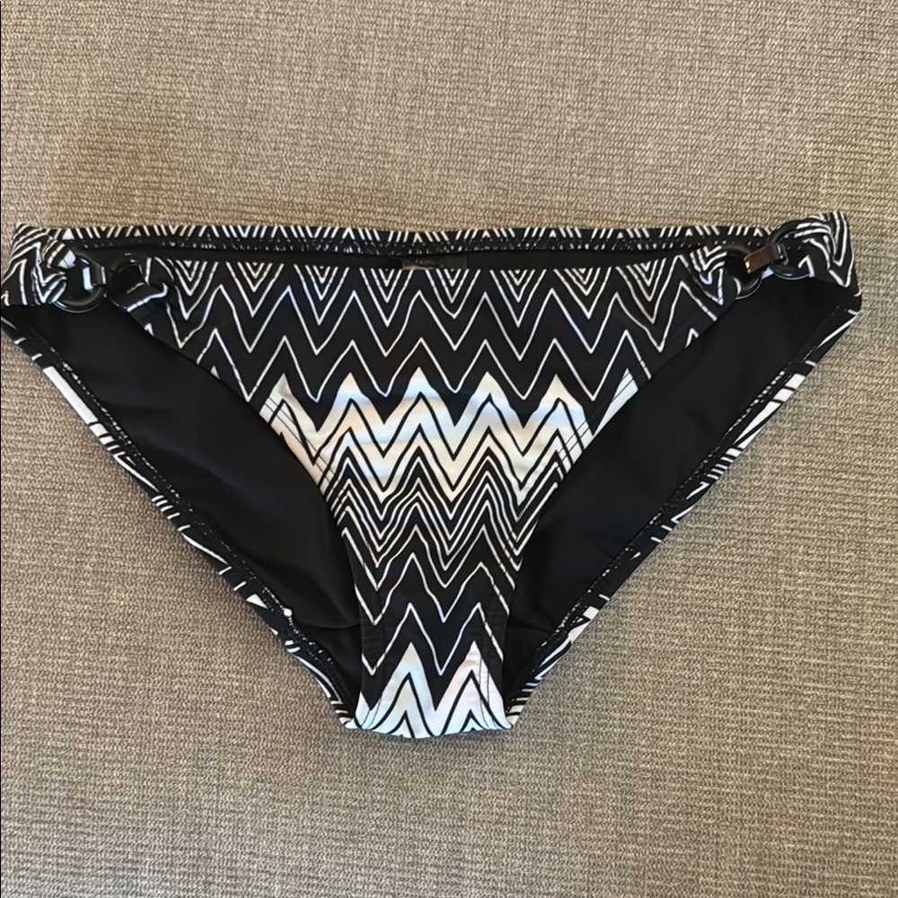 Old Navy Black and White Zigzag Bikini Bottom